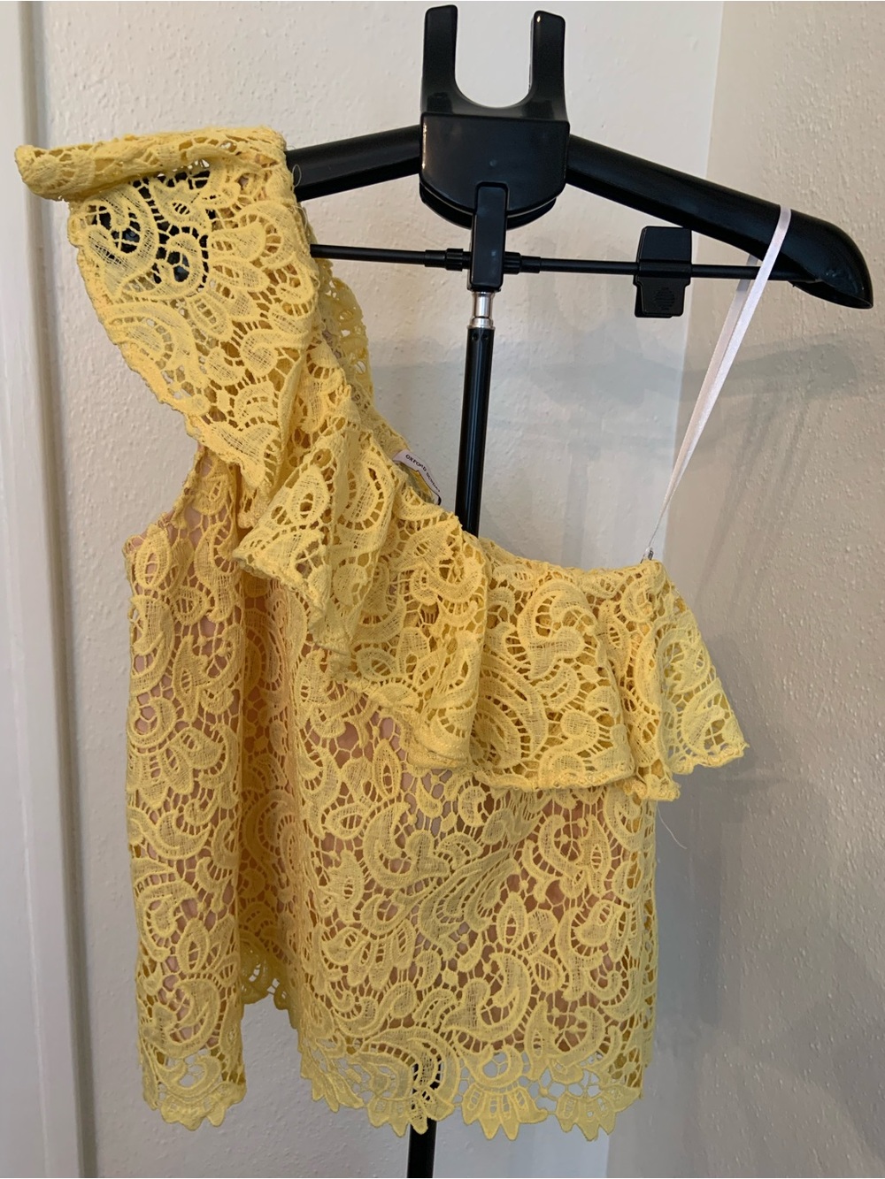 Oxford Monday Yellow One Shoulder Lace Women’s Top